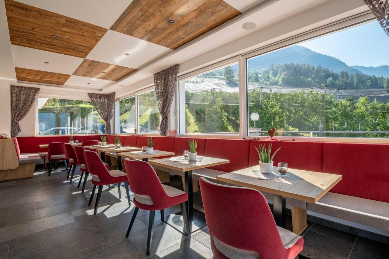Hotel Meinhardt Schenna Ngoại thất bức ảnh